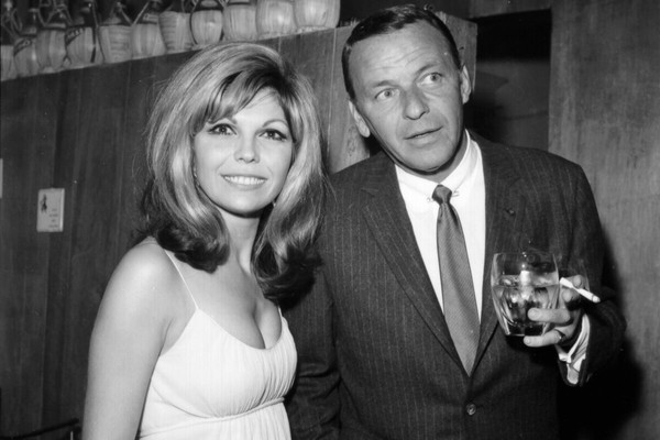 Frank Sinatra&Nansy Sinatra